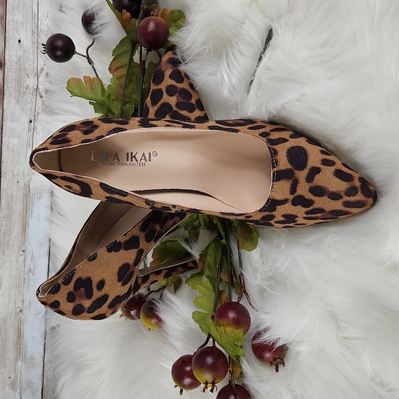 LALA IKAI, Brown Leopard heels, Size 37 - Picture 2 of 9